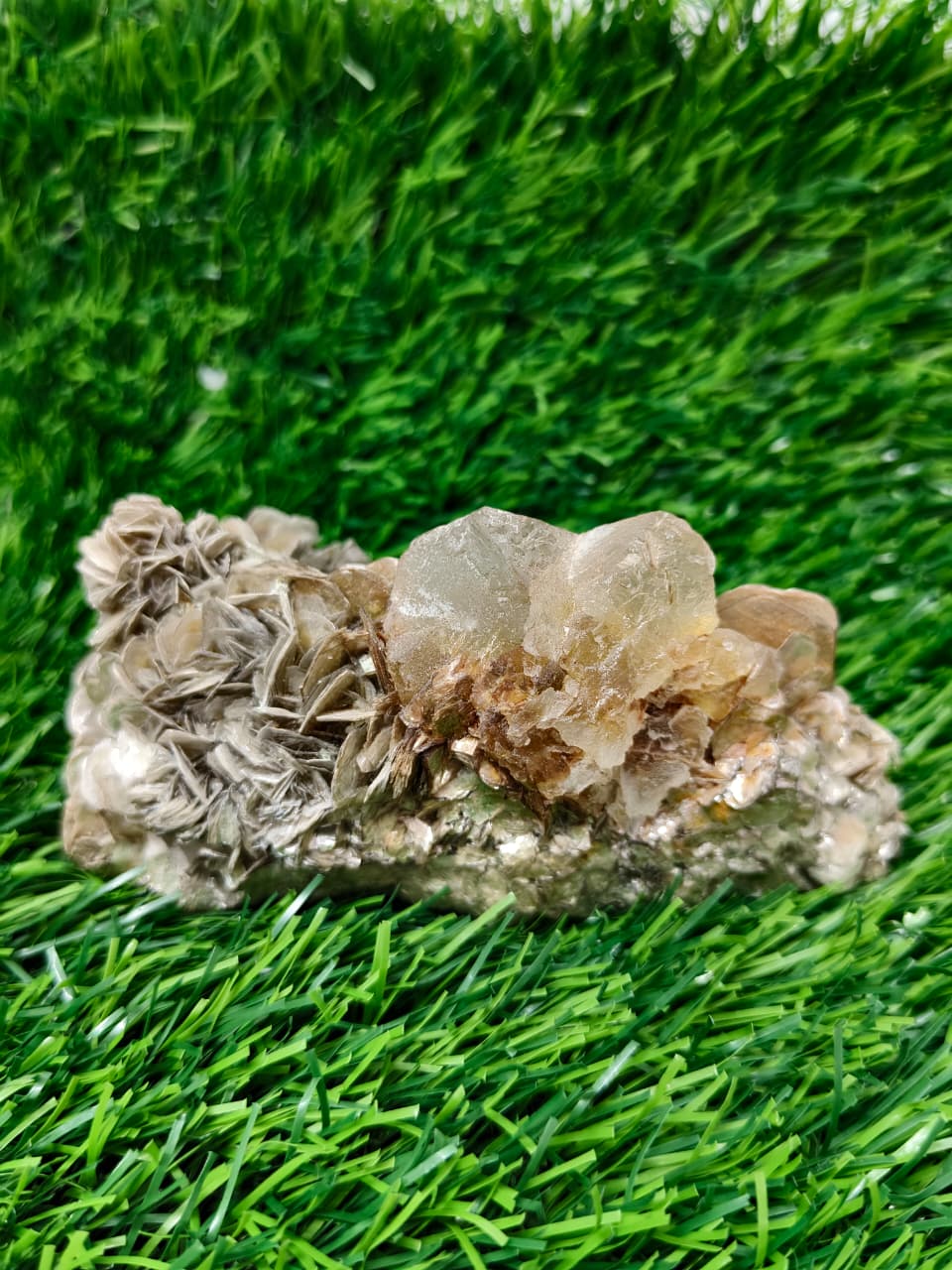 Fluorite with Muscovite Mica