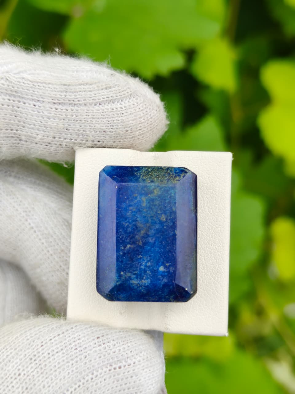 Dyed Hauyne